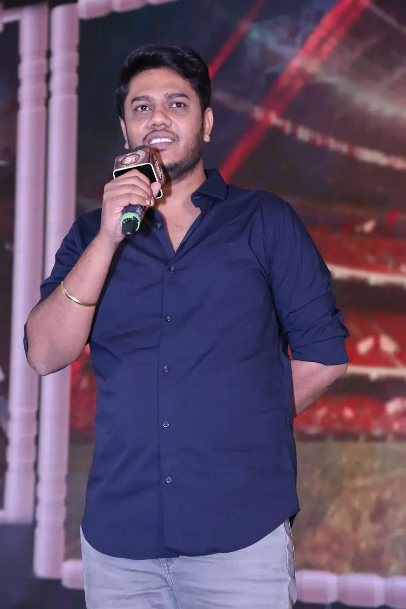 Telugu Movie Bhaje Vaayu Vegam Pre Release Event Photos